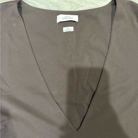 ARITIZA Babaton Contour Long Sleeve Brown Top Size XL - Picture 3 of 8